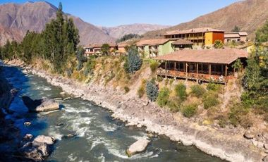 Vendo Hotel en el Valle Sagrado, Cusco - Huarán - 25 habitaciones - Vista espectacular.