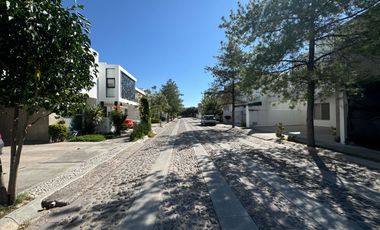 TERRENO EN VENTA EN LOS OLIVOS, FRACCIONAMIENTO AL NOR PONIENTE DE AGUASCALIENTES