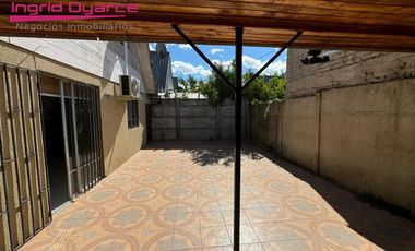 Vendo hermosa casa remodelada , ampliada , sector  muy seguro , estacionamiento , antejardin , patio ,