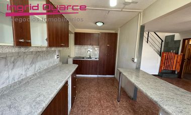 Vendo hermosa casa remodelada , ampliada , sector  muy seguro , estacionamiento , antejardin , patio ,