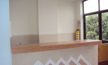 ¡Oportunidad! Edificio en venta con 911 m² de área construida en un lote de 300 m²