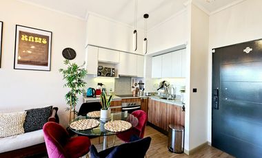 ESPECTACULAR OPORTUNIDAD EN HUECHURABA CON PATIO Y 2E