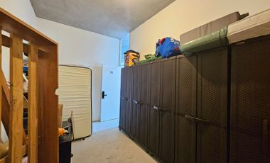 ESPECTACULAR OPORTUNIDAD EN HUECHURABA CON PATIO Y 2E