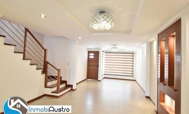 Yanuncay, Venta de Casa Cerca del Parque Iberia