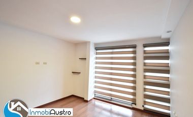 Yanuncay, Venta de Casa Cerca del Parque Iberia