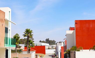 Lote en venta, Residencial El Mirador, Santa. Isabel Cholula, Puebla.