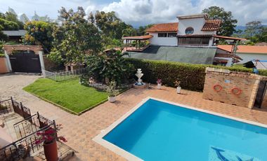 SE VENDE CASA CAMPESTRE EN CONJUNTO CERRADO PIEDECUESTA
