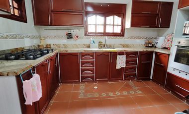SE VENDE CASA CAMPESTRE EN CONJUNTO CERRADO PIEDECUESTA