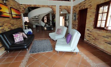 SE VENDE CASA CAMPESTRE EN CONJUNTO CERRADO PIEDECUESTA
