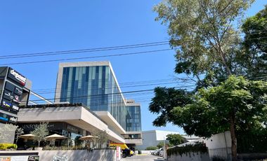 Oficina en Venta en edificio en Jurica