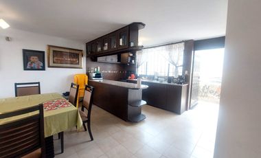 RENTA CASA URBANIZACION LA LIGA , LA PAMPA , PUSUQUI, QUITO NORTE ECUADOR