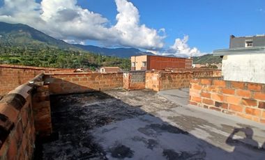 Venta hermosa casa, La Pedrera, Copacabana Antioquia.