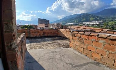 Venta hermosa casa, La Pedrera, Copacabana Antioquia.