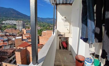 Venta hermosa casa, La Pedrera, Copacabana Antioquia.