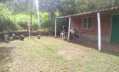 Venta hermosa Casa Finca, Vereda Quebrada Arriba, Copacabana Antioquia.
