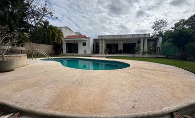 CASA EN VENTA DE UNA SOLA PLANTA UBICADA AL NORTE EN LA CEIBA 2 MÉRIDA