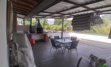 Venta hermosa Casa, Vereda El Noral, Copacabana Antioquia.