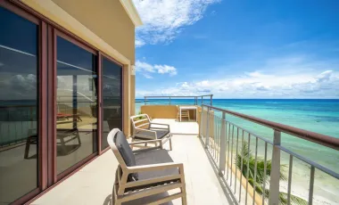 Venta de Penthouse 3 Hab frente al mar (El Faro)