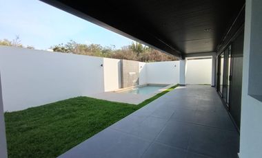 HERMOSA RESIDENCIA A ESTRENAR, JIUTEPEC, 4 RECÁMARAS, ALBERCA CON CASCADA, ESCRITURADA