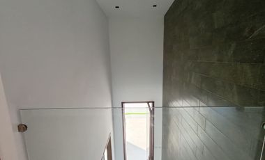 HERMOSA RESIDENCIA A ESTRENAR, JIUTEPEC, 4 RECÁMARAS, ALBERCA CON CASCADA, ESCRITURADA