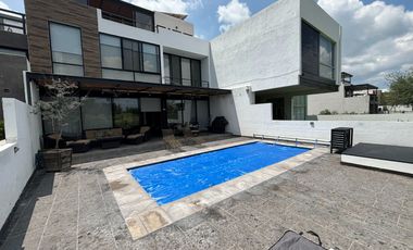 Casa con alberca privada. Zirándaro, San Miguel de Allende.