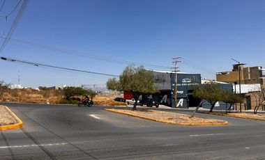 BODEGA EN RENTA EN BLVD. MARIANO ESCOBEDO
