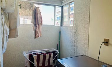 Se Vende 3dorm.+servicio, Estacionamiento. Metro Alcántara