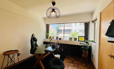 Se Vende 3dorm.+servicio, Estacionamiento. Metro Alcántara