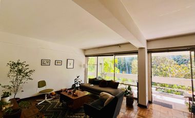 Se Vende 3dorm.+servicio, Estacionamiento. Metro Alcántara