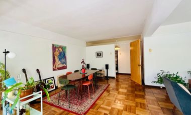 Se Vende 3dorm.+servicio, Estacionamiento. Metro Alcántara