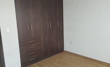 CASA EN VENTA EN CALDERÓN, DE 3 DORMITORIOS AL NORTE DE QUITO ECUADOR,