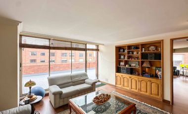 SE VENDE APARTAMENTO DUPLEX CON TERRAZA DE 77.50 mts2 EN EL MOLINOS NORTE