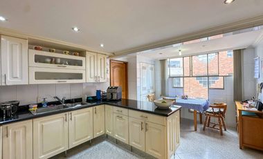 SE VENDE APARTAMENTO DUPLEX CON TERRAZA DE 77.50 mts2 EN EL MOLINOS NORTE