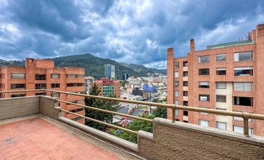 SE VENDE APARTAMENTO DUPLEX CON TERRAZA DE 77.50 mts2 EN EL MOLINOS NORTE