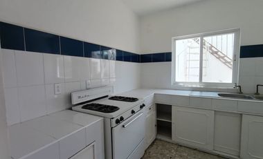EN RENTA,  AMPLIO DEPARTAMENTO AVENIDA EMILIANO ZAPATA, 4 RECÁMARAS, ESTUDIO