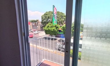 EN RENTA,  AMPLIO DEPARTAMENTO AVENIDA EMILIANO ZAPATA, 4 RECÁMARAS, ESTUDIO