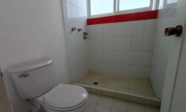 EN RENTA,  AMPLIO DEPARTAMENTO AVENIDA EMILIANO ZAPATA, 4 RECÁMARAS, ESTUDIO