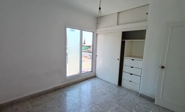 EN RENTA,  AMPLIO DEPARTAMENTO AVENIDA EMILIANO ZAPATA, 4 RECÁMARAS, ESTUDIO