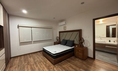 Renta Pent House Amueblado en Juriquilla