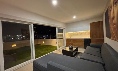 Renta Pent House Amueblado en Juriquilla