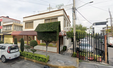 BONITA Y COMODA CASA EN  VENUSTIANO CARRANZA CDMX