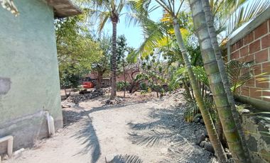 AMPLIO TERRENO EN VENTA, CON 3 LOCALES COMERCIALES, EL MIRADOR, TEMIXCO