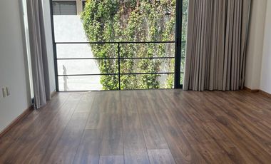 Casa en Renta en Lomas Del Molino II, La zona con más plusvalía de toda la ciudad!!