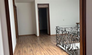 Casa en Renta en Lomas Del Molino II, La zona con más plusvalía de toda la ciudad!!