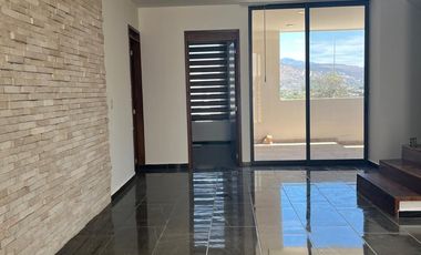 Casa en Renta en Lomas Del Molino II, La zona con más plusvalía de toda la ciudad!!