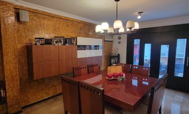 EN VENTA DE OPORTUNIDAD, LUJOSA Y AMPLIA CASA DE 4 DORMITORIOS EN CIUDAD CELESTE PRIMERAS ETAPAS, NUEVO SAMBORONDON