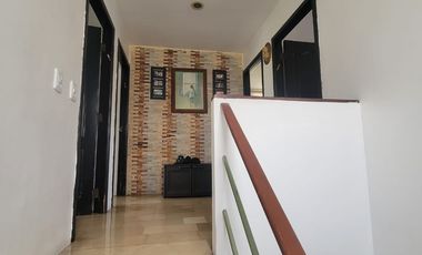 EN VENTA DE OPORTUNIDAD, LUJOSA Y AMPLIA CASA DE 4 DORMITORIOS EN CIUDAD CELESTE PRIMERAS ETAPAS, NUEVO SAMBORONDON