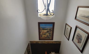 EN VENTA DE OPORTUNIDAD, LUJOSA Y AMPLIA CASA DE 4 DORMITORIOS EN CIUDAD CELESTE PRIMERAS ETAPAS, NUEVO SAMBORONDON