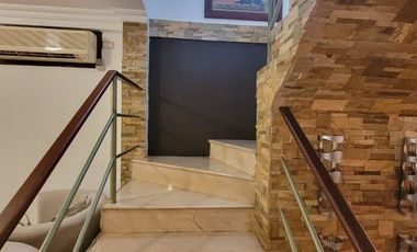 EN VENTA DE OPORTUNIDAD, LUJOSA Y AMPLIA CASA DE 4 DORMITORIOS EN CIUDAD CELESTE PRIMERAS ETAPAS, NUEVO SAMBORONDON