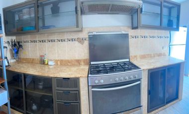 VENTA CASA DE PLAYA EN ZORRITOS. ALT. KM 1228. LADO CERRO. PANAMERICANA NORTE